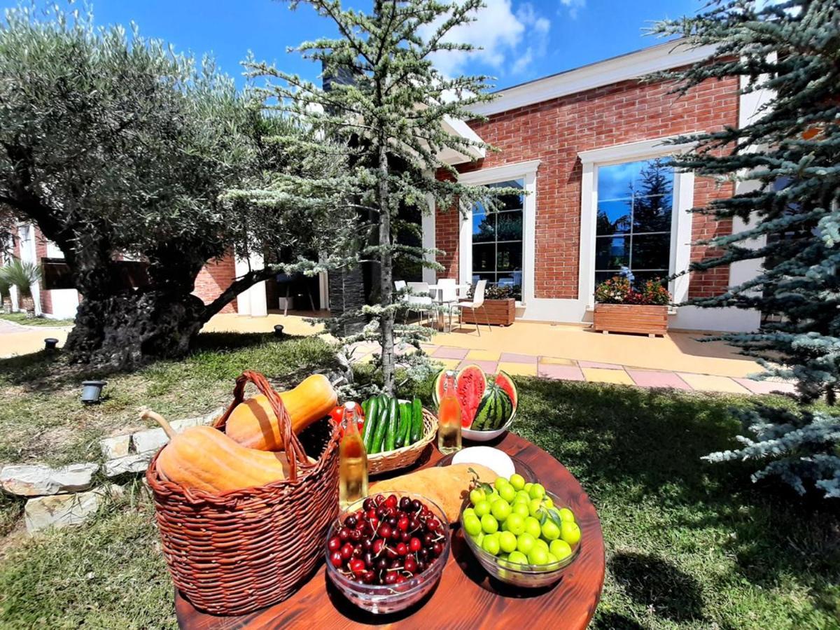 Gardenland Resort Bushat Exterior foto