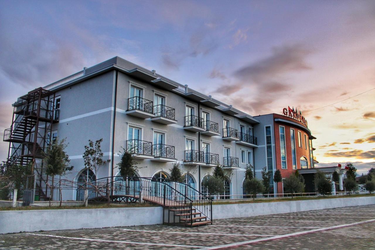 Gardenland Resort Bushat Exterior foto