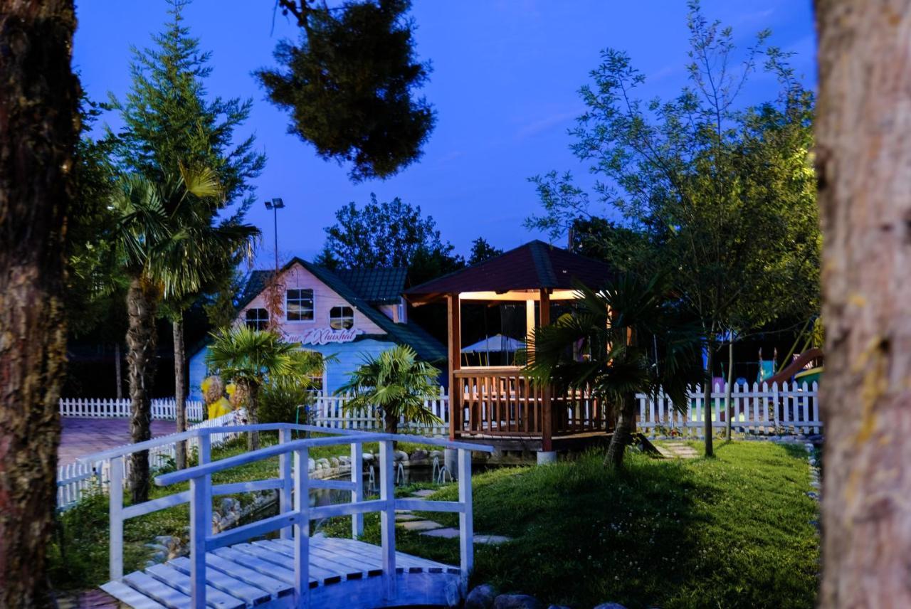 Gardenland Resort Bushat Exterior foto