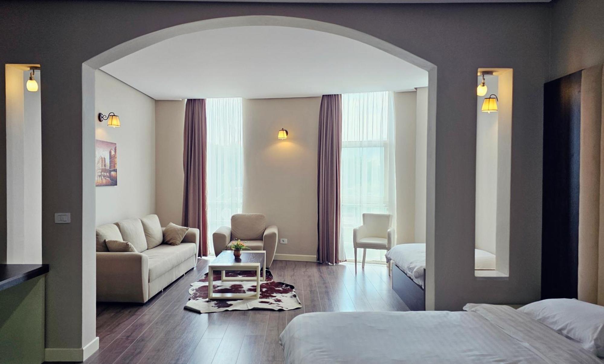 Gardenland Resort Bushat Exterior foto