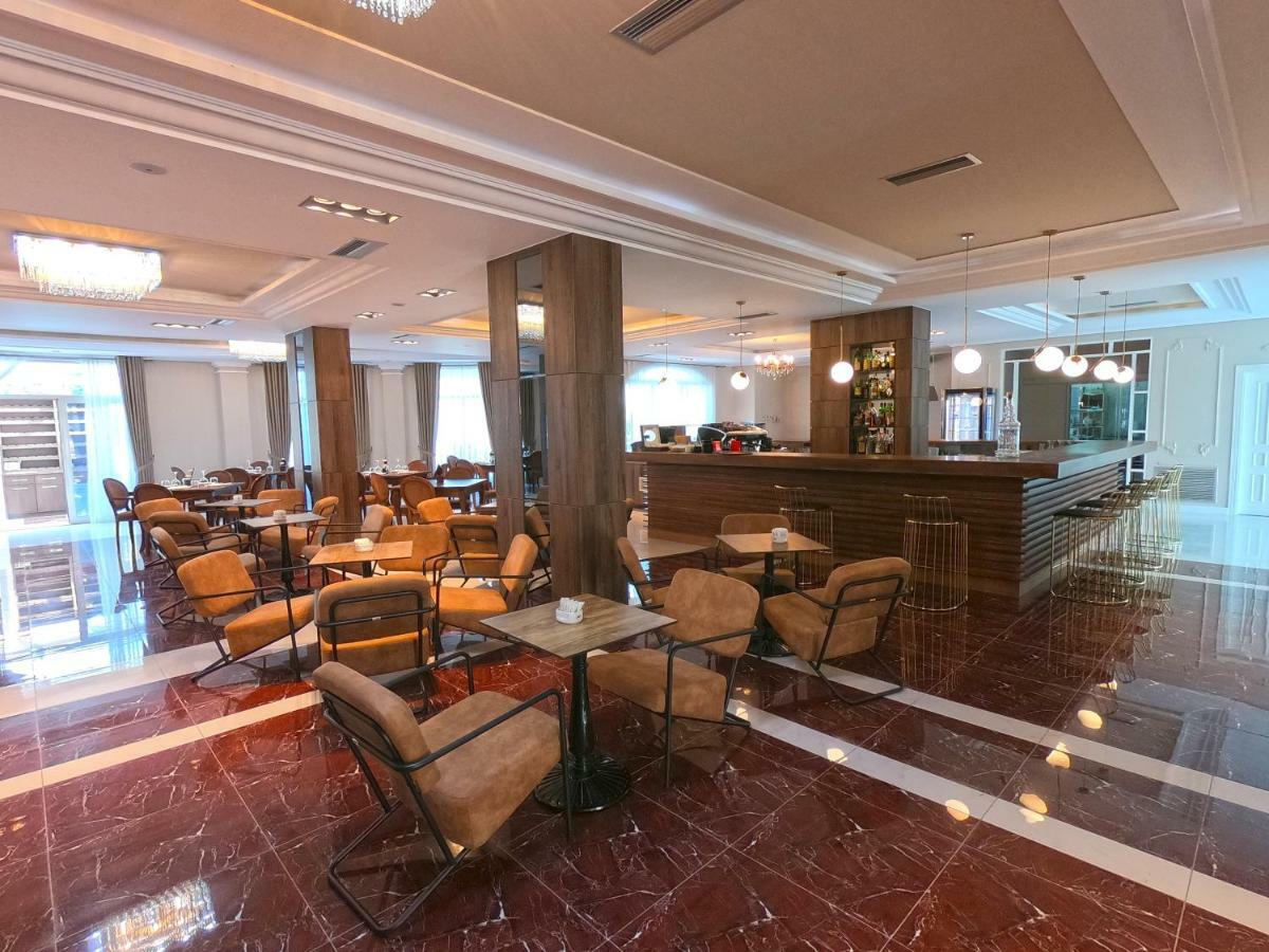 Gardenland Resort Bushat Exterior foto